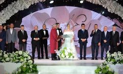 Sinan Engin'in kızının düğününde ünlüler geçidi