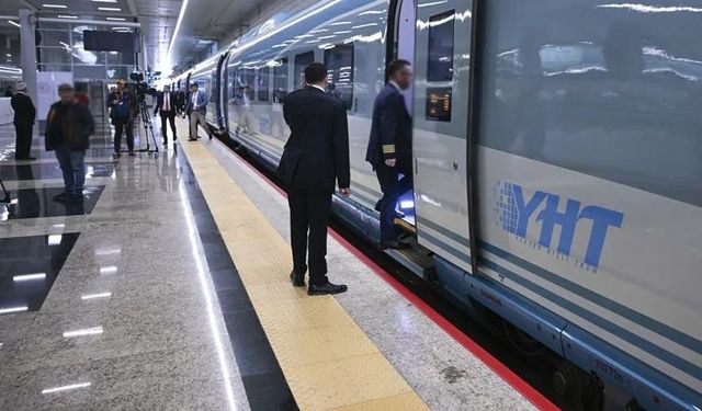 Hızlı tren 14 yılda 100 milyonu yolcu taşıdı