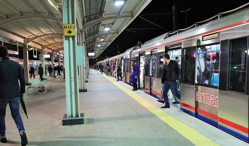 Marmaray'da seferler neden durdu?