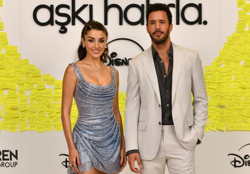 Hande Erçel ve Barış Arduç'un sahneleri olay oldu!
