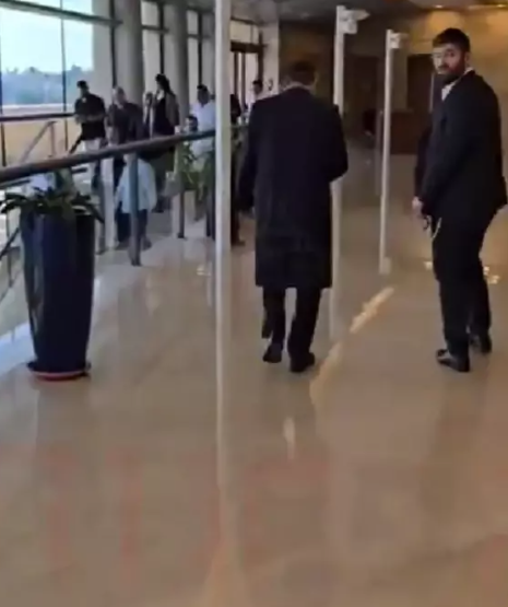 İsrailliler sığınaklara kaçmaya başladı!