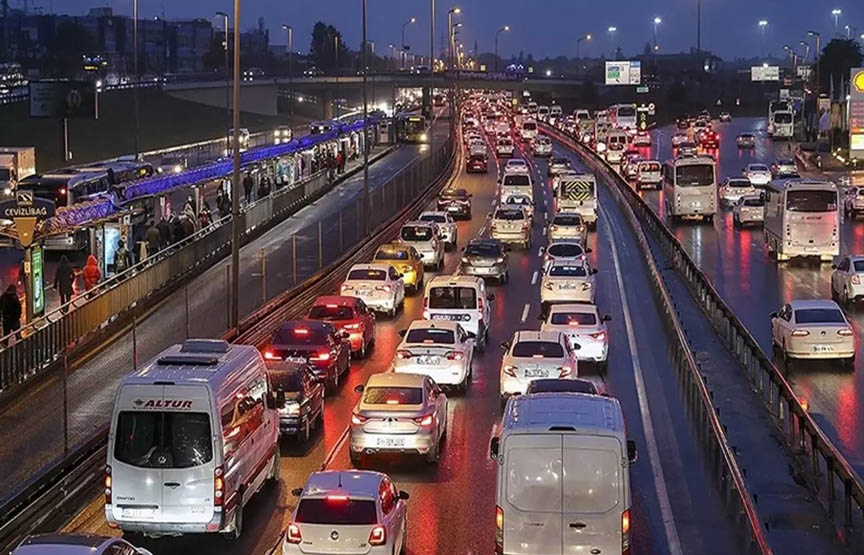 yoğun trafik araç sayısı